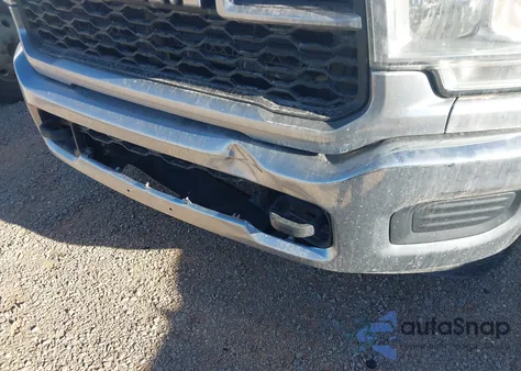 2019 Ram 2500 Tradesman 4X4 8' Box из США, поврежденный, VIN 3C6UR5HJ6KG551413